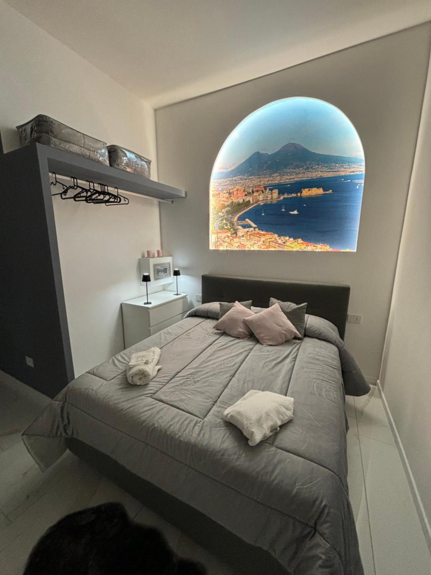 Bed and Breakfast Briante House Napoli Esterno foto