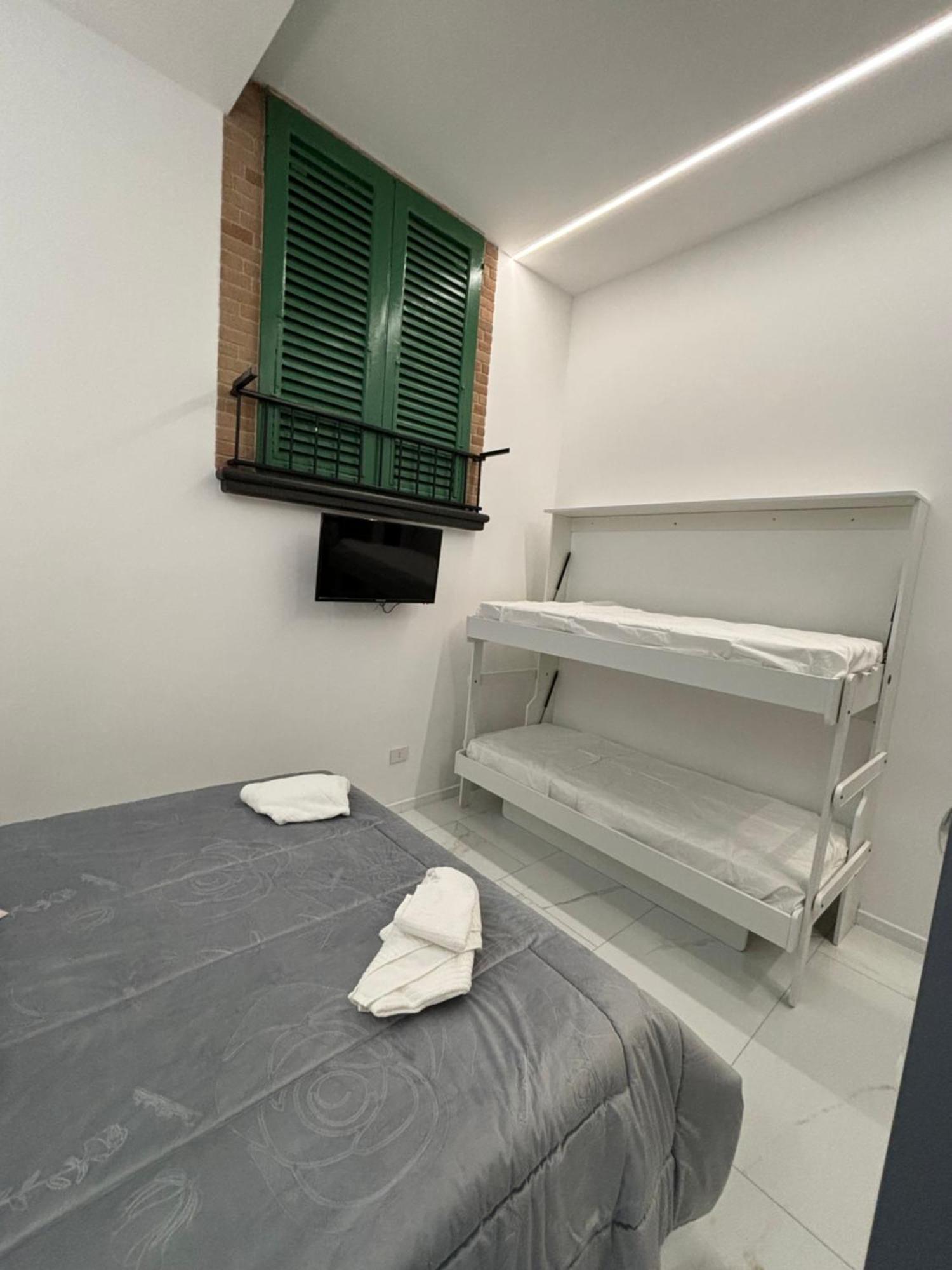 Bed and Breakfast Briante House Napoli Esterno foto