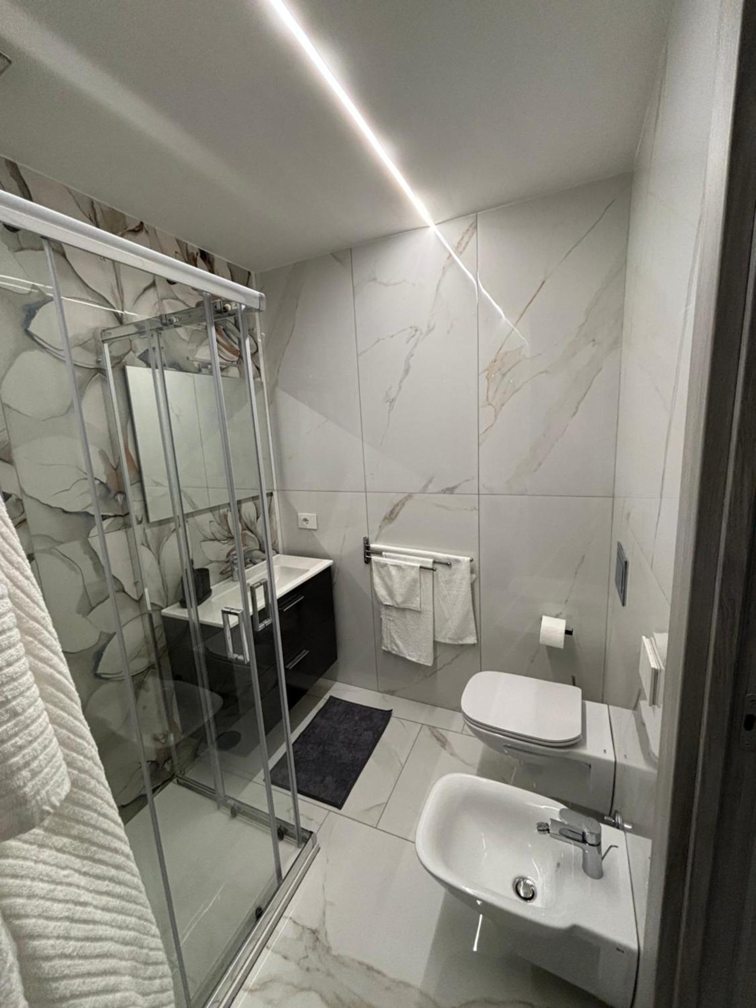 Bed and Breakfast Briante House Napoli Esterno foto