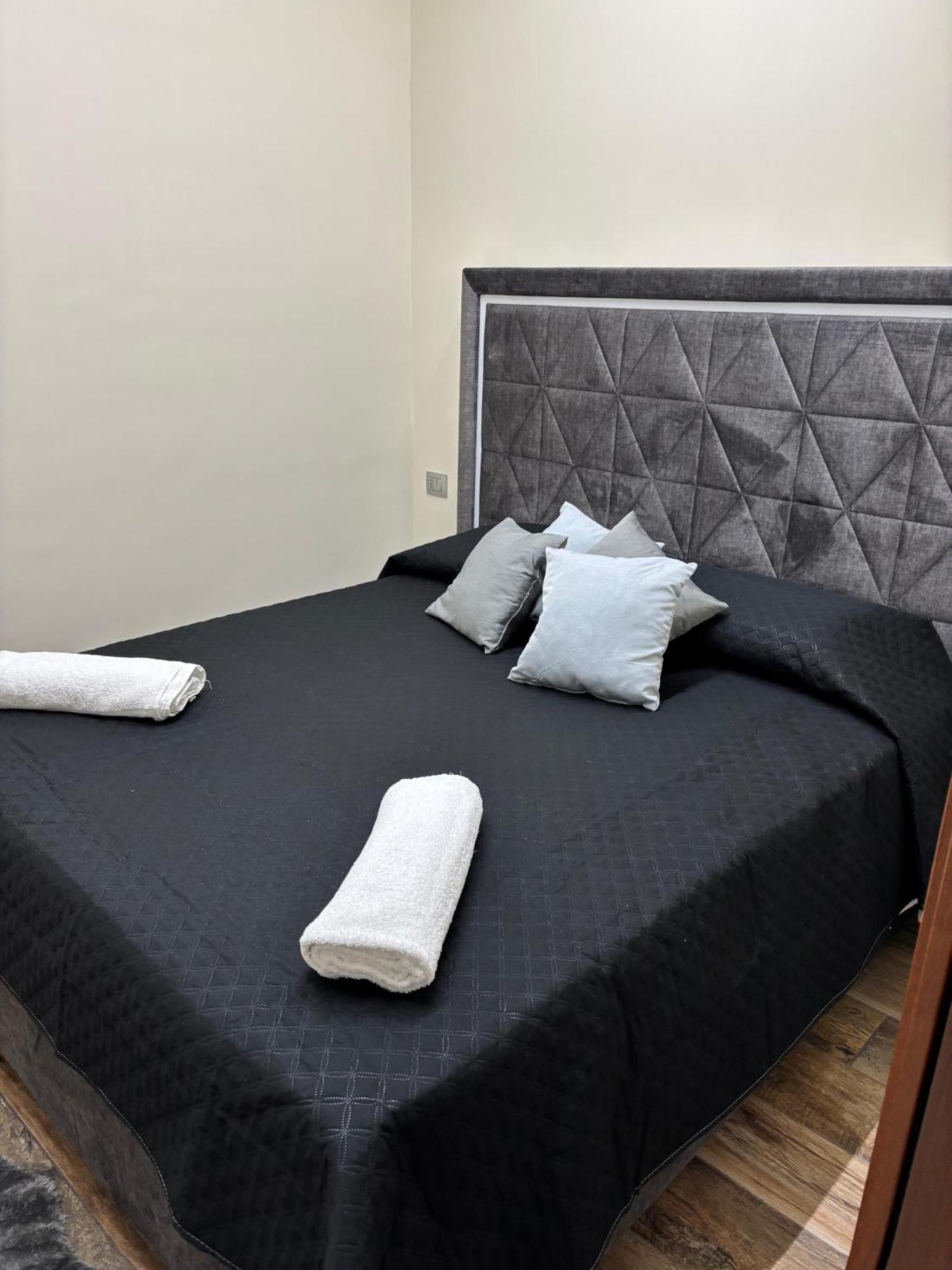 Bed and Breakfast Briante House Napoli Esterno foto