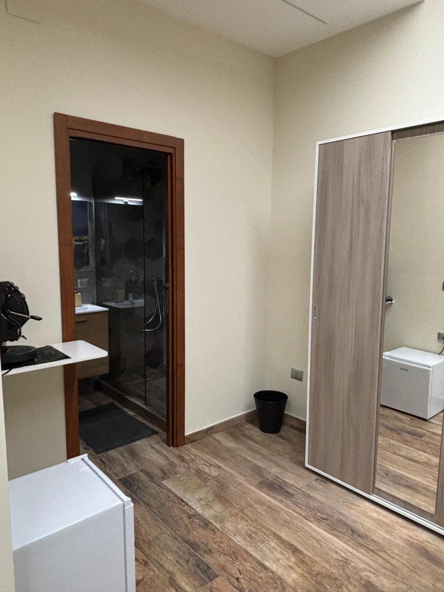 Bed and Breakfast Briante House Napoli Esterno foto